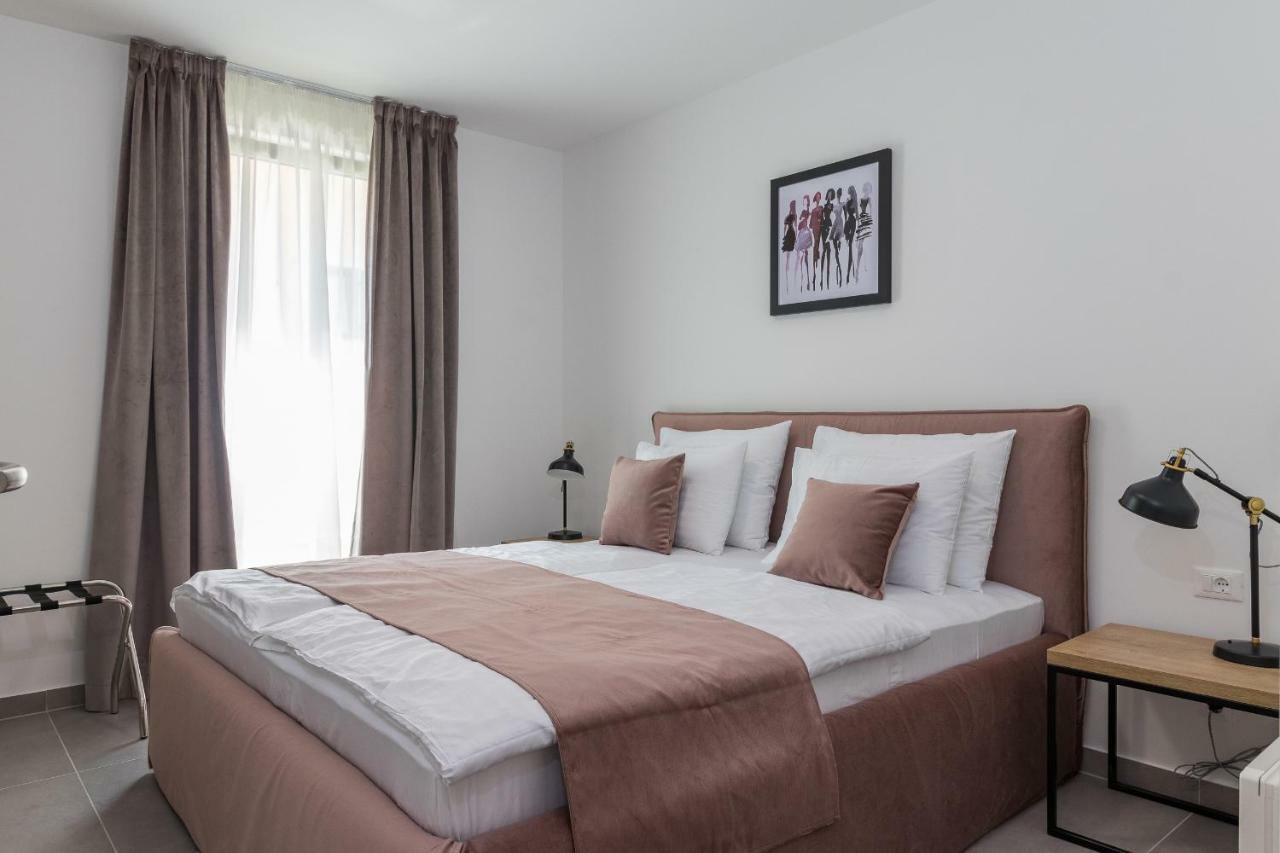 Luxury Apartments Magali 3 Ровинь Экстерьер фото